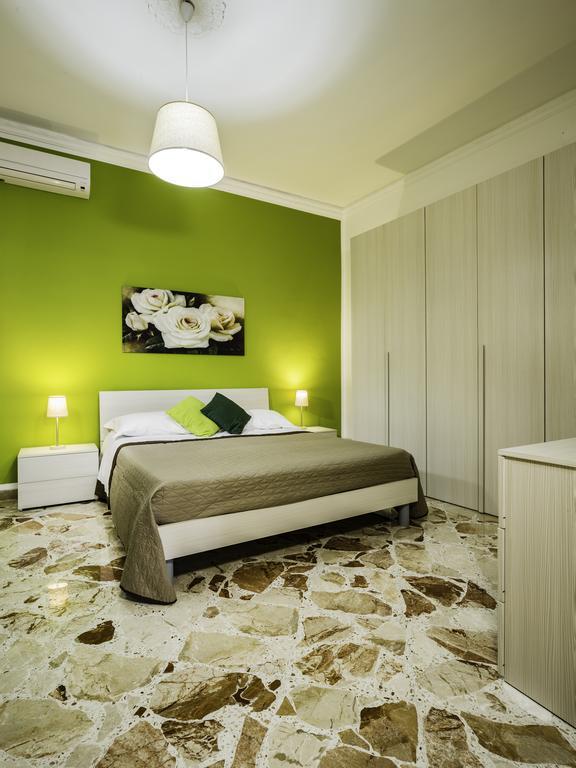 Airport Home & Bringo Car Rental คารินิ ภายนอก รูปภาพ